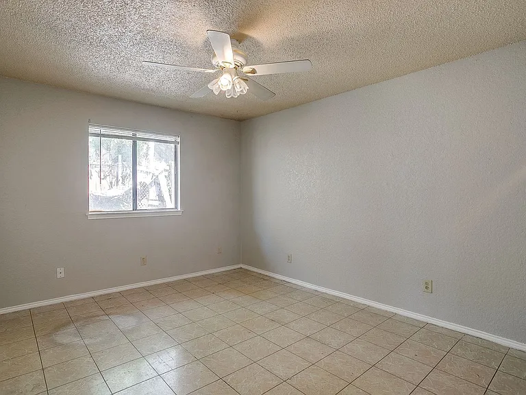 4517 Compass Ct — Photo 13