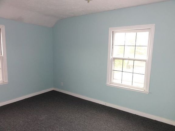 4th image of 1877 Maryland Ave