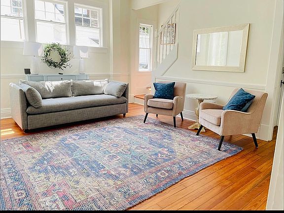 2nd image of 149 N Ashland Ave