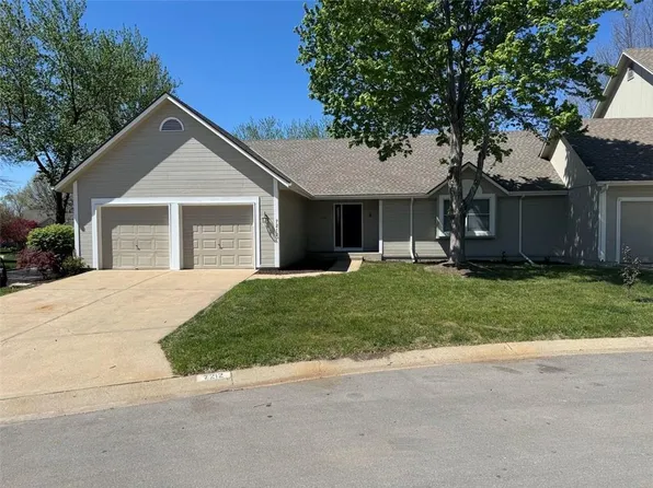 7212 W 155th St, Overland Park, KS 66223
