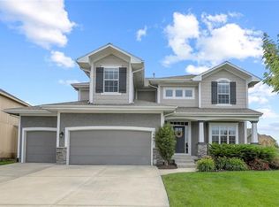 16491 S Lind Rd, Olathe, KS 66062