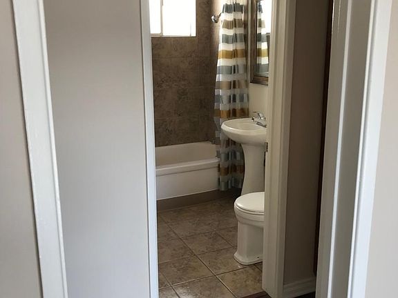 5th image of 234 6th St APT 12