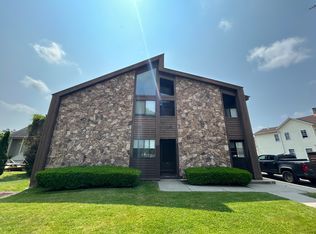 118 Osborne St #1A, Danbury, CT 06810