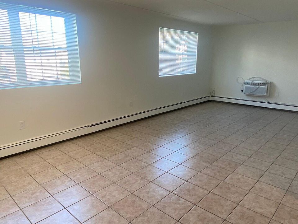 80 W Cambridge Rd 3, Woburn, MA 01801 Zillow