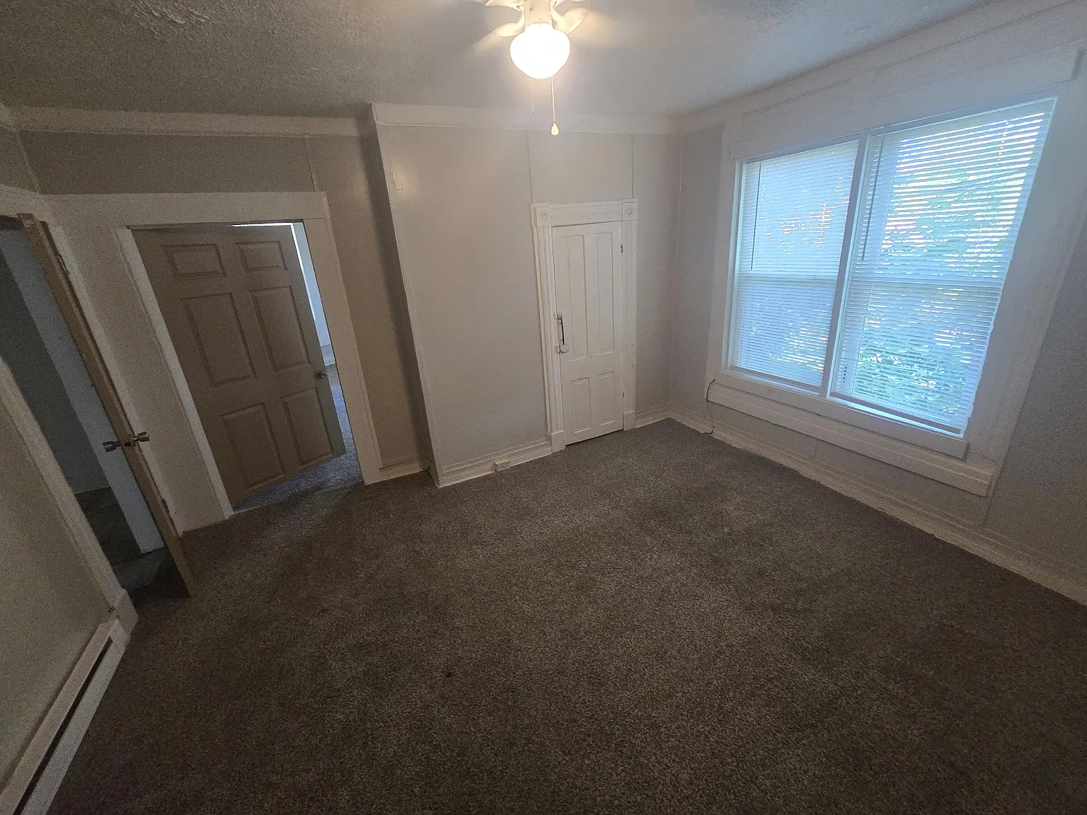 1 bed, 1.0 bath, 850 sqft, $850 — Photo 4