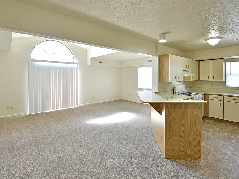 Heatherwood Apartments — Photo 54