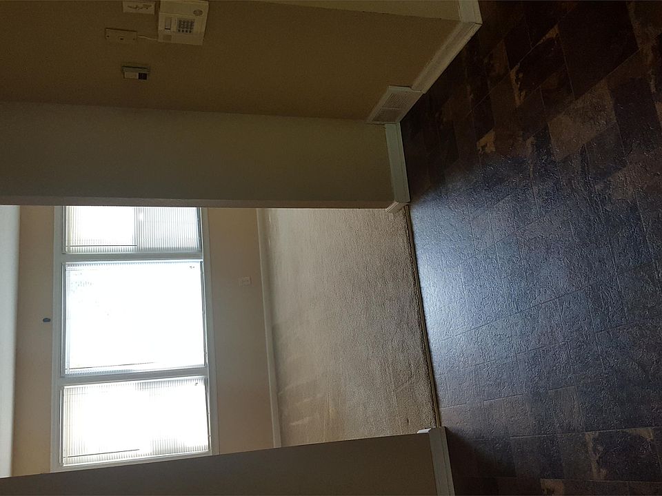 2nd image of 3810 NE 52nd Ter