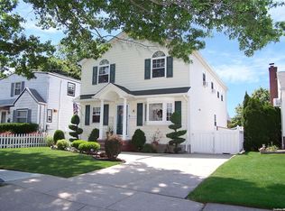 123 New York Ave, West Hempstead, NY 11552