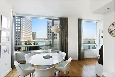 Rented by R New York