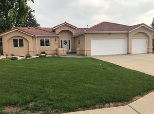 223 Bridle Trl, Pueblo, CO 81005