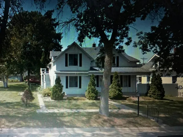 356 Central Ave, Zumbrota, MN 55992