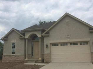 1384 Denbigh Dr, Columbus, OH 43220