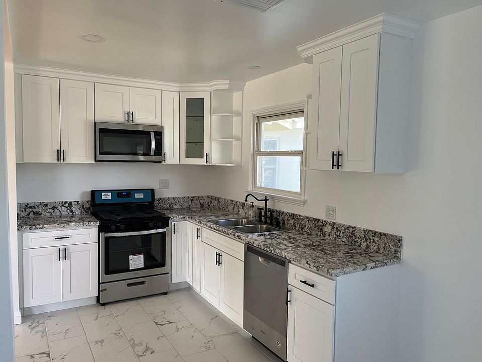 2nd image of 617 Wilson Ave