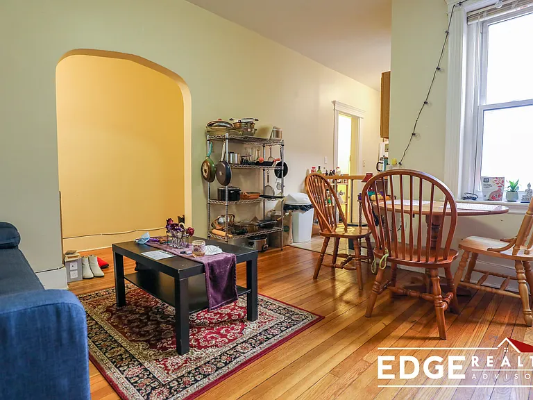 16 Fuller St #2 — Photo 3