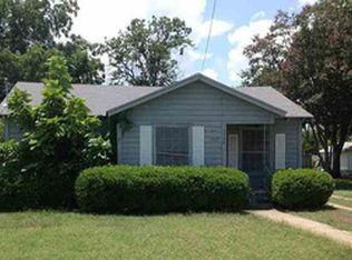 3724 N 20th St, Waco, TX 76708