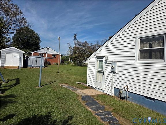 3rd image of 3306 Howard St
