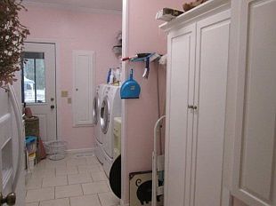 Large laundry room