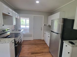 18 Moultonville Rd, Center Ossipee, NH 03814