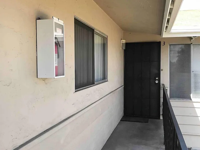 Front of unit