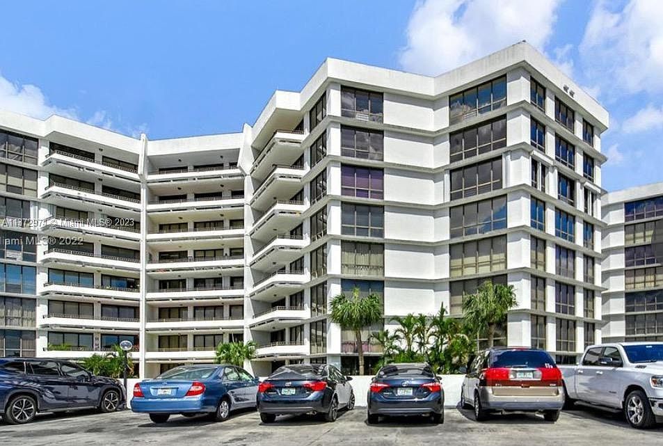 13953 Kendale Lakes Cir 807B, Miami, FL 33183 Zillow