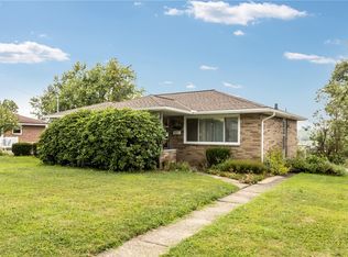 1528 Oneida Dr, Clairton, PA 15025