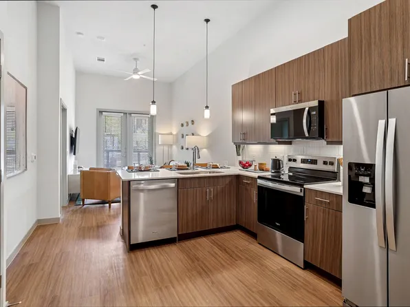 Eviva Trinity Mills Station