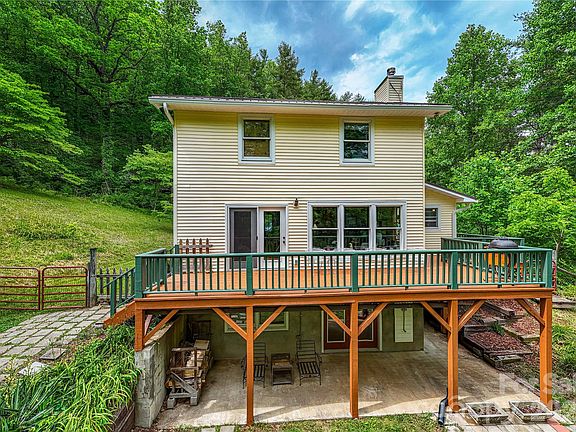 4th image of 658 Tilley Creek Rd