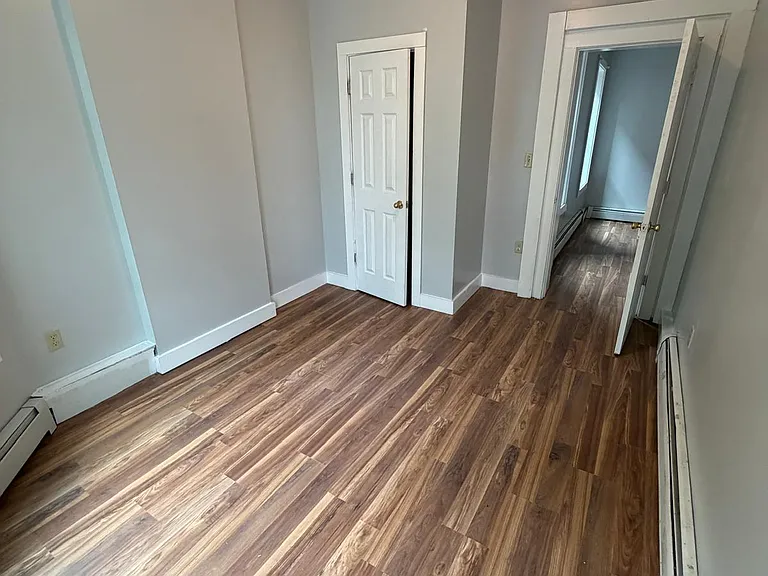 104-106 Beech St #1L — Photo 10