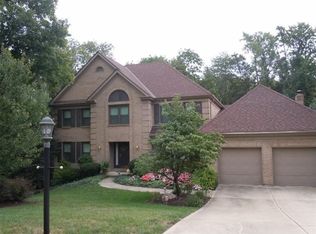 8977 Symmes Trace Ct, Loveland, OH 45140