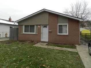 6420 Pine St, Taylor, MI 48180