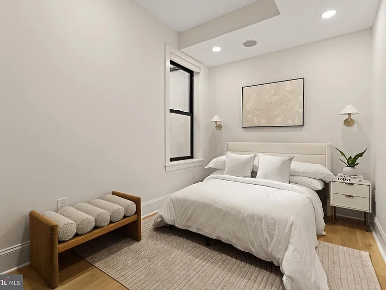 733 Euclid St NW #101 — Photo 24