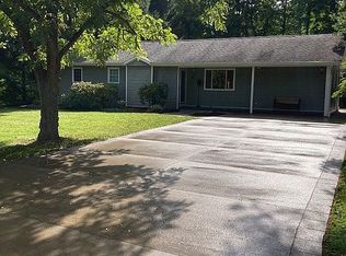 14 Locust St, Windsor, NY 13865