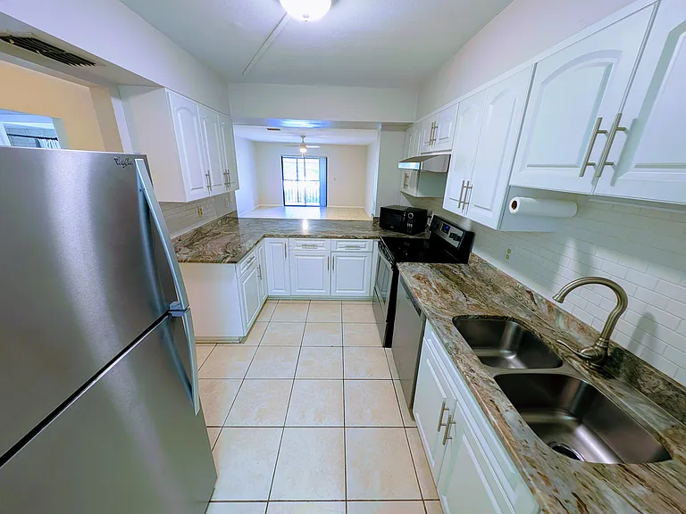 1200 Tarpon Woods Blvd #O8 — Photo 11