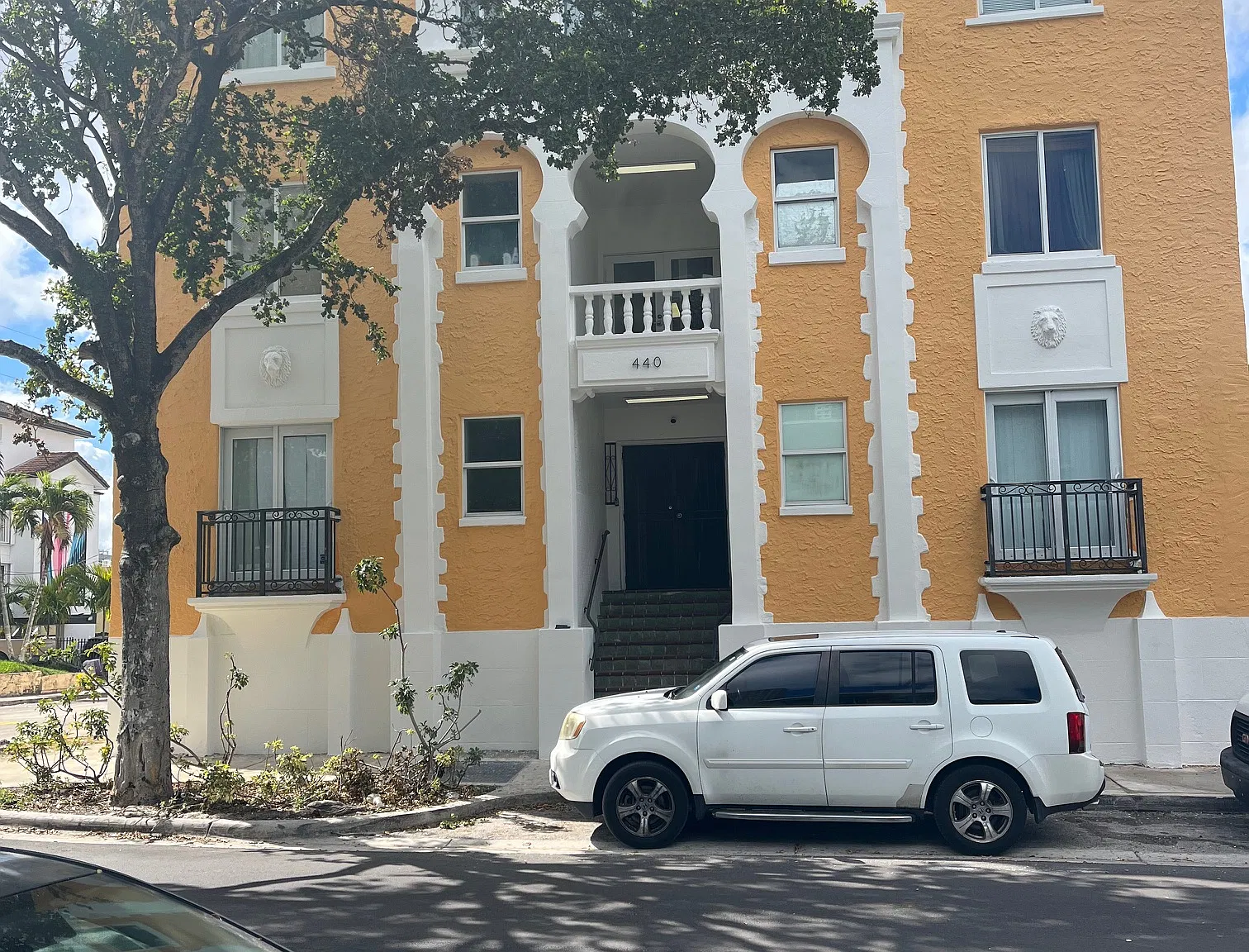 2 bed, $1,800 — Photo 1
