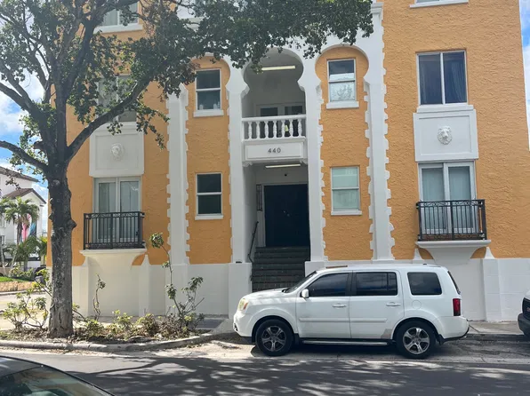 440 SW 5th Ave APT 102, Miami, FL 33130