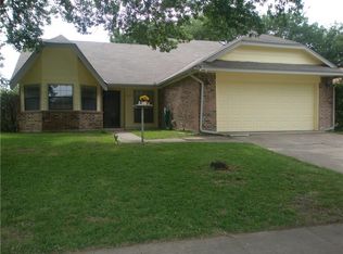 3644 Rialto Way, Grand Prairie, TX 75052