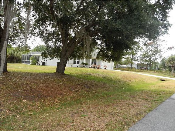 2nd image of 4066 Quaker Ln