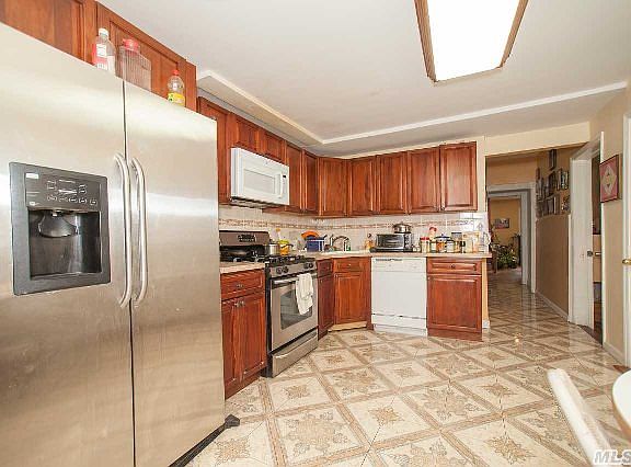 2nd image of 8322 159th St