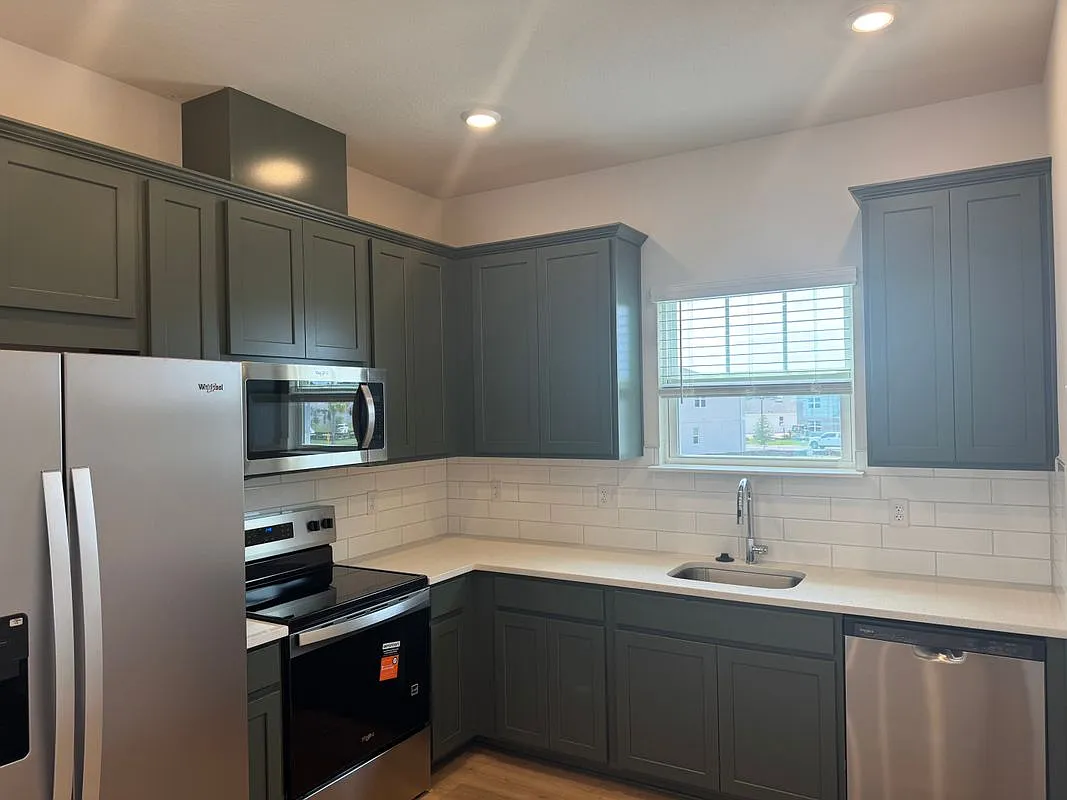 1 bed, 1.0 bath, 624 sqft, $1,600 — Photo 4