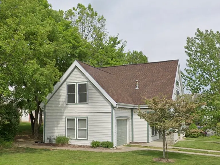 3335 E Covenanter Dr — Photo 12