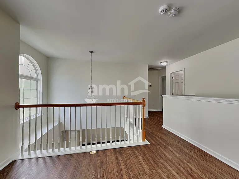 5223 Sunriver Rd — Photo 9