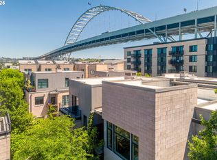 2030 NW 16th Ave, Portland, OR 97209