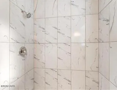 3270 Osborn Dr #102 — Photo 21