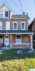 618 Broad St, Emmaus, PA, 18049