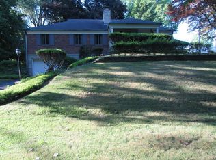 739 Garden Rd, Elmira, NY 14905