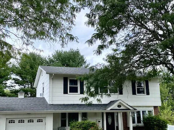36 Wyoming Drive, Jackson, NJ 08527