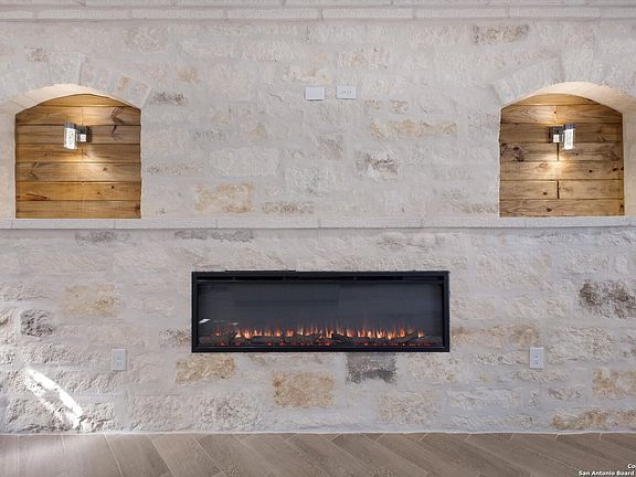 5th image of 237 Hopi Trail