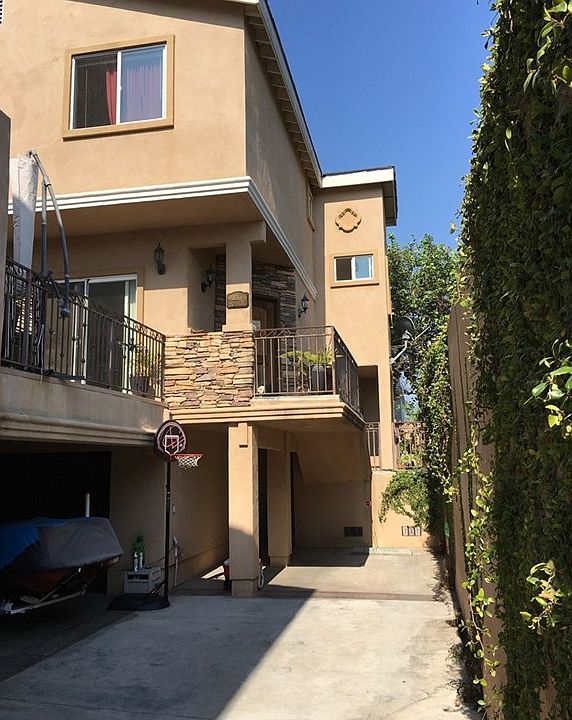 1st image of 18314 Grevillea Ave