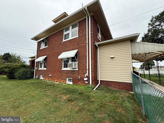 5th image of 629 Hellam St