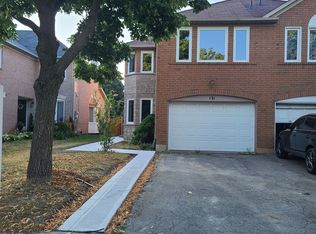 131 Rainforest Dr, Brampton, ON L6R1A3